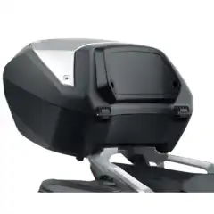 <p>Originalt 50L toppboks-kit til Honda NC750X 2021. Inkluderer toppboks, l&aring;sesylinder, ryggst&oslash;tte og bagasjeb&aelig;rer. Plass til to hjelmer, kompatibel med One Key-systemet og mulig &aring; oppgradere med alu-deksel. Praktisk, solid og perfekt for b&aring;de pendling og turkj&oslash;ring.</p>
