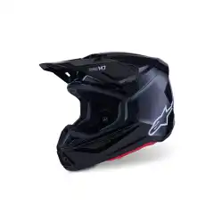 Alpinestars S-M7 er utviklet for seri&oslash;s offroad- og motocrosskj&oslash;ring. Hjelmen kombinerer lav vekt, avansert ventilasjon og en komposittskallkonstruksjon med sv&aelig;rt h&oslash;y slagbeskyttelse. Godkjent etter ECE 22.06 og DOT-standard.
