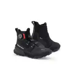 Revit Undercut H2O er vanntette MC-sko med sporty design og teknisk oppbygning. Med BOA&reg; Fit System, SEESOFT-beskyttelse og FLEXBLADE-s&aring;le kombinerer de komfort, sikkerhet og moderne stil.