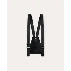 Designet for &aring; sikre at buksene dine alltid holder seg p&aring; plass, uansett aktivitet.